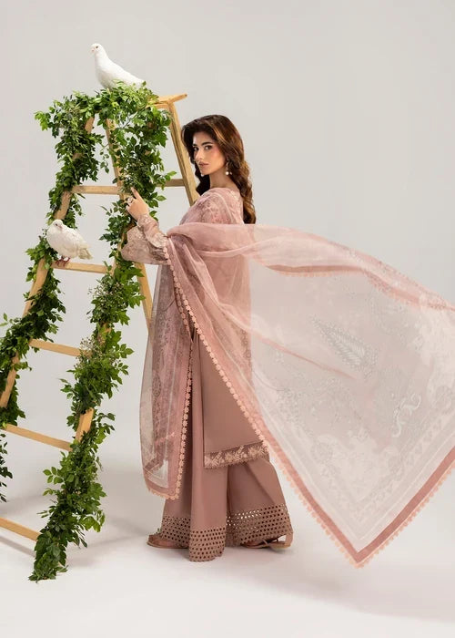 3- Piece embroidered Lawn Suit.